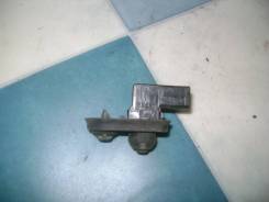 Концевик двери Mitsubishi Lancer 2004, правый передний в Барнауле Концевик двери Mitsubishi Lancer 2004, правый передний