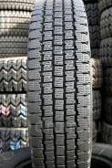 Bridgestone W969 (4 шт.), 205/80R15 LT в Новосибирске Bridgestone Blizzak W969. Летние, 10 %, 1 шт