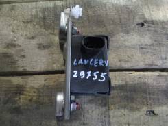 Датчик ускорения Mitsubishi Lancer (CX, CY) 2007>; Grandis (NA#) 2004 в Челябинске Датчик ускорения. Mitsubishi: Grandis, Lancer, Outlander, Lancer Evolution, Eclipse, Delica D:5, Delica, Galant, Galant Fortis 4B11, 4G69, 6G75, 4B12...