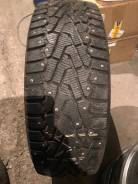 Pirelli Ice Zero, 235/65 R-17 в Нижневартовске Pirelli Ice Zero. Зимние, шипованные, 2016 год, 5 %