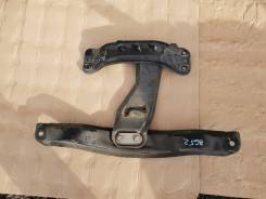 Балка под МКПП Subaru Impreza GC8 GF8 EJ20K EJ20G EJ205 EJ207 в Хабаровске Балка под кпп. Subaru Impreza, GC8, GF8, GC8LD, GF8LD Двигатели: EJ205, EJ207, EJ20G, EJ20K