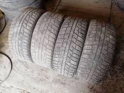 Kumho I'Zen KW22, 225/50 R17 в Новокузнецке Kumho I'Zen KW22. Зимние, шипованные, 50 %