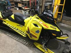 BRP Ski-Doo Summit, 2015 