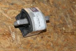 Подушка акпп 6-я серия Mercedes-Benz A2122400418 в Красноярске Подушка коробки передач. Mercedes-Benz: GLK-Class, CLK-Class, G-Class, SLK-Class, CLC-Class, E-Class, CLS-Class, SL-Class, C-Class Двигатели: M272E35...