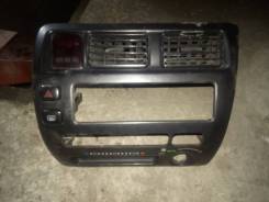 Консоль центральная Toyota sprinter ae101 в Новокузнецке Консоль центральная. Toyota Sprinter, AE100, AE101, AE104, CE100, CE104 Toyota Corolla, AE100, AE101, AE104, CE100, CE104, AE100G, AE101G, AE104G, CE1...
