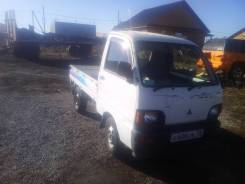 Mitsubishi, 1999 в Иркутске Mitsubishi. Митсубиси миникаб, 700 куб. см., 850 кг., 4x2
