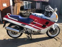 Honda CBR 1000F Hurricane, 1996 во Владивостоке Honda CBR 1000F Hurricane. 1 000 куб. см., исправен, птс, без пробега