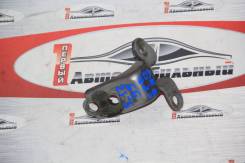 Петля дверная верх в Хабаровске Крепление двери. Honda: Accord, Accord Tourer, Inspire, Stream, Airwave, Civic, Mobilio Spike, Fit Aria, Civic Ferio, Freed, Partner, Elysion, Jazz, M...
