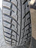 Kumho I'Zen RV Stud KC16, 225/55 R18 в Уссурийске Kumho I'Zen RV Stud KC16. Зимние, шипованные, 2014 год, 5 %