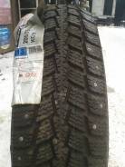 Kumho Power Grip KC11, 205/70 R15 LT в Красноярске Kumho Power Grip KC11. Зимние, шипованные, без износа, 2 шт