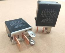Реле птф, 4 контакта, Toyota 9 0987-02012, 15680-00870 во Владивостоке Реле противотуманных фар. Lexus: HS250h, IS200, NX200t, ES300, CT200h, LS460L, IS300, RX270, ES200, GS250, NX300h, LS430, RX200t, IS200t, IS F, GS450h...