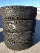 Dunlop Grandtrek AT2, 215/70 R16 в Находке Dunlop Grandtrek AT2. Грязь AT, 2005 год, 30 %, 4 шт