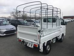 Suzuki Carry Truck, 2016 во Владивостоке Suzuki Carry Truck. Продам грузовик с аппарелью 4WD коробка, 660 куб. см., 500 кг., 4x4