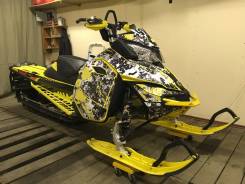 BRP Ski-Doo Summit X T3, 2015 