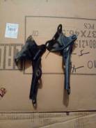 Петли капота в Воронеже Крепление капота. Toyota Vista, CV30, SV30, SV32, SV33, SV35, VZV30, VZV31, VZV32, VZV33 Toyota Camry, CV30, SV30, SV32, SV33, SV35, VZV30, VZV31, VZV...