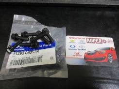 Болт крепления крышки ГБЦ в Новосибирске Крышка болта. Hyundai: Matrix, ix35, Excel, Getz, Lavita, Click, Sonata, Accent, Elantra, Avante, Coupe, Trajet, Pony, Lantra, Tuscani, Tiburon, i30...