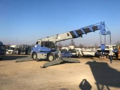Komatsu LW250, 2008 во Владивостоке Komatsu LW250. Продаётся WING во Владивостоке, 12 000 куб. см., 33,00 м.