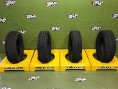 Bridgestone Blizzak Revo GZ, 215/70R15 во Владивостоке Bridgestone Blizzak Revo GZ. Зимние, без шипов, 2014 год, 5 %, 4 шт