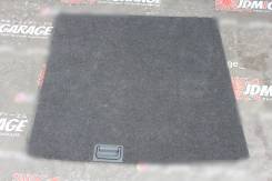 Пол багажника Subaru Forester SG5 EJ205 2003 5MT Цвет 01G в Уссурийске Панель пола багажника. Subaru Forester, SG5 EJ205