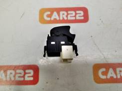 Кнопка стеклоподъемника Toyota, bB, Caldina, Camry, Camry Gracia, Corolla, Corolla Fielder, Corolla Spacio, Funcargo, Platz, RAV4, Sprinter Carib, Vista, левая передняя в Новосибирске Кнопка стеклоподъемника Toyota, bB,Caldina,Camry,Camry Gracia,Corolla,Corolla Fielder,Corolla Spacio,Funcargo,Platz,RAV4,Sprinter Carib,Vista