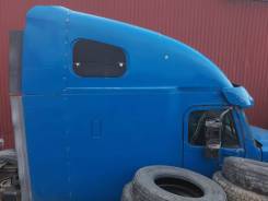 Freightliner Columbia, 2004 в Хабаровске Freightliner Columbia. Продам Седельный Тягач, 15 200 куб. см., 6x4