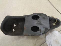Кронштейн опоры МКПП Daewoo Nexia 1995-2008 Номер OEM 96181254 в Карпинске Кронштейн опоры МКПП Daewoo Nexia 1995-2008 Номер OEM 96181254