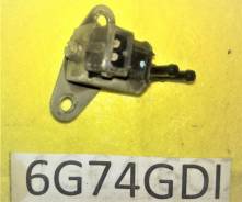 Клапан вакуумный MR299559 в Новосибирске Датчик абсолютного давления. Mitsubishi: Proudia, Pajero, Challenger, Diamante, Dignity Двигатели: 6G74, 6G72, 6G73
