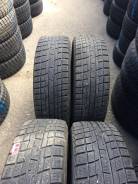 Yokohama Ice Guard IG30, 205/65 R16 95Q в Благовещенске Yokohama Ice Guard IG30. Всесезонные, 2013 год, 10 %, 4 шт