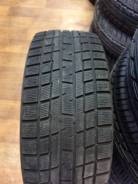 Yokohama Ice Guard IG30, 215/45 R17 87Q в Благовещенске Yokohama Ice Guard IG30. Всесезонные, 2011 год, 10 %