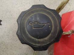 Крышка маслозаливной горловины Mazda 3 BK 2002-2009 Номер OEM 045310250A в Карпинске Крышка маслозаливной горловины Mazda 3 BK 2002-2009 Номер OEM 045310250A