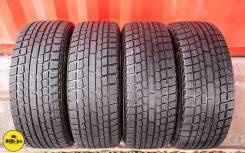 1074 Yokohama Ice Guard ~6.5mm, 205/55 R16 во Владивостоке Yokohama Ice Guard. Зимние, без шипов, 2009 год, 30 %