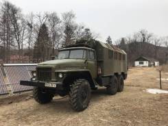 Урал 375, 1977 в Хабаровске Урал 375. Продам фургон , 7 000 куб. см., 5 000 кг., 6x6. Под заказ