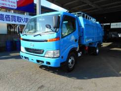 Hino Dutro, 2002 во Владивостоке Hino Dutro. ВО Владивостоке, 4 900 куб. см. Под заказ