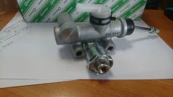 ������� ������� ��������� � ����� Toyota Dyna GC122 ����