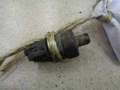 Датчик давления масла ДВС Toyota Caldina 1995-2002 Номер OEM 8353030090 в Карпинске Датчик давления масла ДВС Toyota Caldina 1995-2002 Номер OEM 8353030090