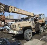 Кран КС-35719-3-02 Клинцы, В Тюменской области г. Тобольск, 2001 в Таганроге Клинцы КС-35719-3-02. Кран КС-35719-3-02 на шасси УРАЛ-5557, В Тюменской области г. Тобольск, 11 150 куб. см., 18,00 м.