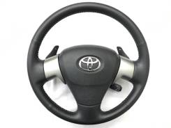 Оригинальный кожаный руль Toyota в Томске Руль. Toyota: Ractis, Wish, Auris, Sienta, Vitz, Corolla Axio, Voxy, Corolla Fielder, Noah, Corolla, Isis, Corolla Rumion Двигатели: 1NRFE, 1NZFE, 2SZ...