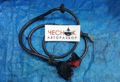 Клемма аккумулятора плюс Volkswagen Touareg в Ижевске Клемма. Volkswagen Touareg, 7L6, 7LA, 7L7 Audi Q7, 4LB AXQ, AYH, AZZ, BAA, BAC, BAN, BAR, BHK, BHL, BJN, BKJ, BKL, BKS, BKW, BLE, BLK, BMV, BMX, BPD...