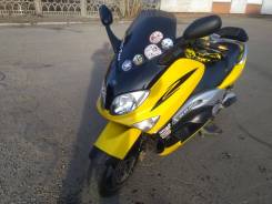 Yamaha Tmax, 2002 