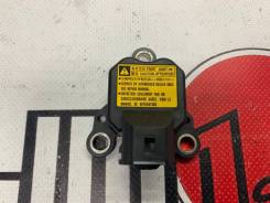 Датчик ускорения 89441-30050 в Тюмени Датчик ускорения. Toyota: Crown, Aristo, Granvia, Chaser, Grand Hiace, Crown Majesta, Harrier, Celsior, Mark II, Cresta, Origin, Progres, Kluger V, Hi...