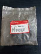 Сальник вала приводного правого Honda 91206-689-005 в Иркутске Сальник привода. Honda: Ballade, Logo, Accord, Vamos Hobio, Quintet, Acty, CR-X, Civic Ferio, Edix, Integra SJ, Capa, CR-X del Sol, Z, Stream, Civic...