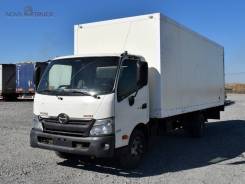Hino 300, 2012 в Новосибирске Hino 300. HINO 300, 4 009 куб. см., 3 200 кг., 4x2