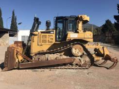 Caterpillar D6R, 2011 в Москве Caterpillar D6R. Продаётся в Алуште, 1 000 куб. см., 19 071 кг.