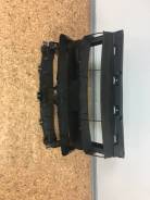 Воздуховод радиатора BMW X5 F15 2013- в Красноярске Патрубок воздухозаборника. BMW X6, F16 BMW X5, F15 N55B30, N57D30L, N20B20, N47D20, N57D30, N57D30OL, N57D30TOP