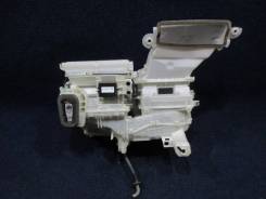 Корпус моторчика печки Toyota Aqua NHP10 в Хабаровске Корпус моторчика печки. Toyota Aqua, NHP10, NHP10H