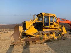 Komatsu D355A, 2000 во Владивостоке Komatsu D355A. Бульдозер Komatsu D 355A, 19 000 куб. см., 55 000 кг. Под заказ