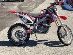Honda CRF 450X, 2006 в Петропавловске-Камчатском Honda CRF 450X. 450 куб. см., исправен, птс, с пробегом