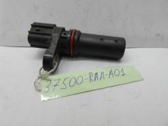 Датчик коленвала Honda J5T30172 37500-RAA-A01 в Новосибирске Датчик положения коленвала. Honda: Accord, Element, Accord Tourer, Stream, Civic, Airwave, Mobilio Spike, Fit Aria, Crossroad, Partner, Elysion, Jazz...