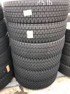 Dunlop SP LT 01, 30x7.5 R16 LT в Хабаровске Dunlop SP LT 01. Зимние, без шипов, 2013 год, 5 %, 1 шт