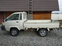 Toyota Town Ace Truck, 2006 в Тюмени Toyota Town Ace Truck. Продаётся 2006 год., 1 800 куб. см., 1 000 кг., 4x4